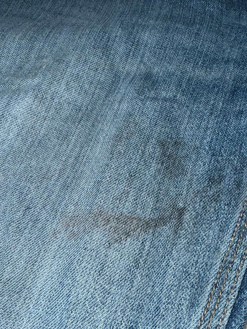Men's Carhartt Distressed Jeans - Picture 4 of 7